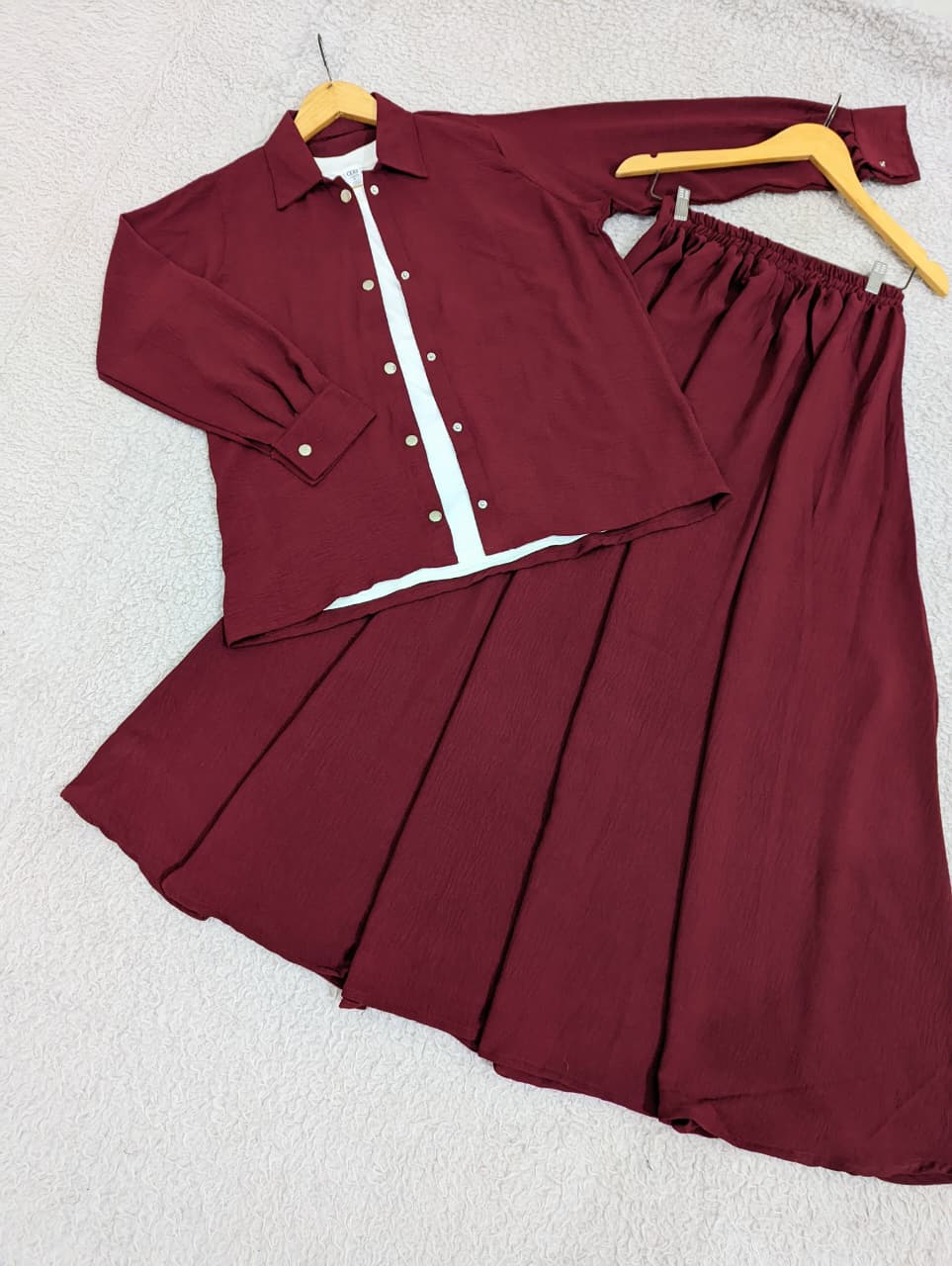 BELLA AURA (TOP AND SKIRT)