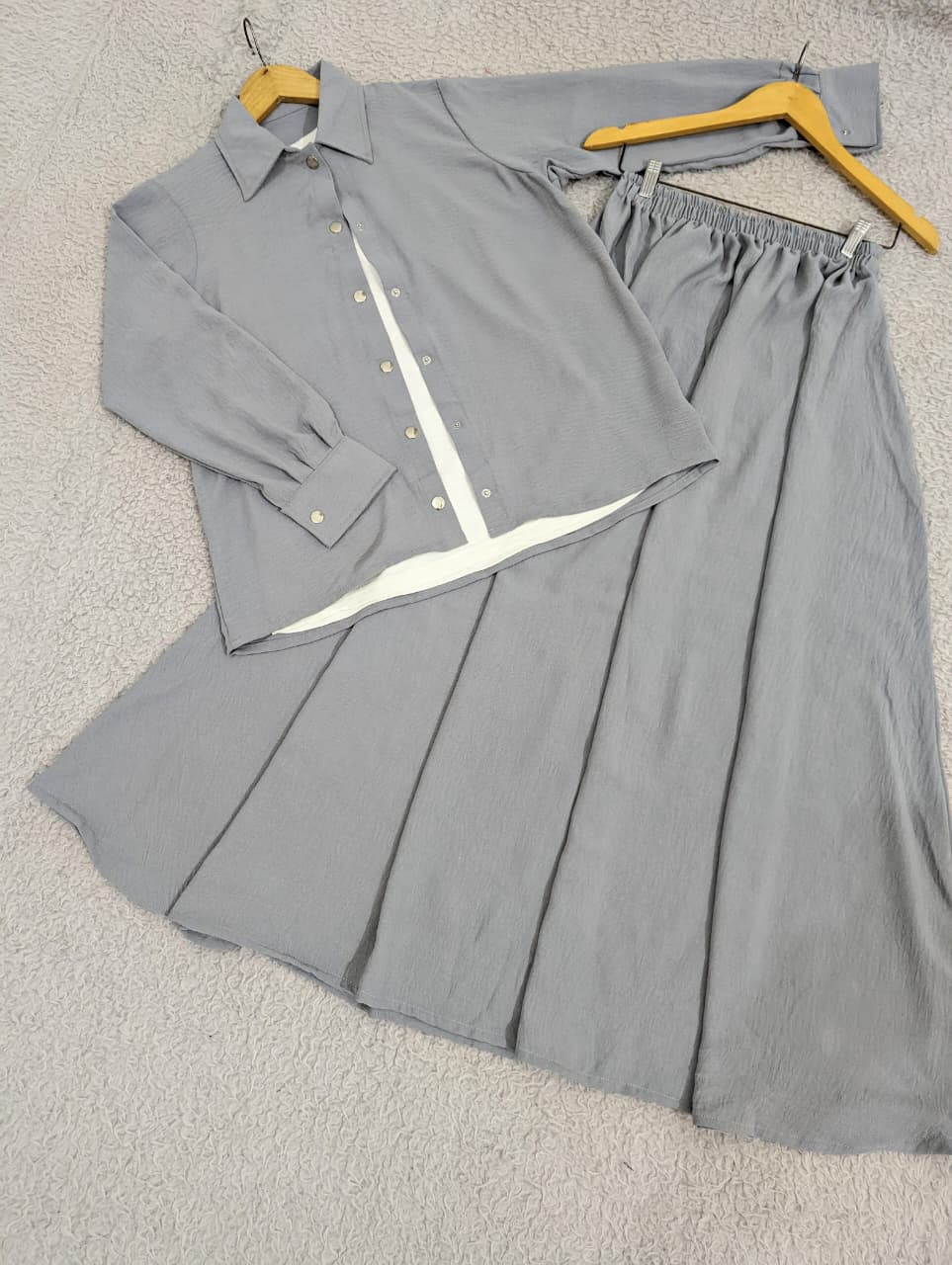 BELLA AURA (TOP AND SKIRT)